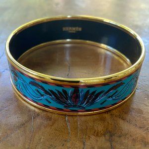 AUTHENTIC HERMES Feather Motif Enamel Brazil Bangle - No Longer Produced 65mm